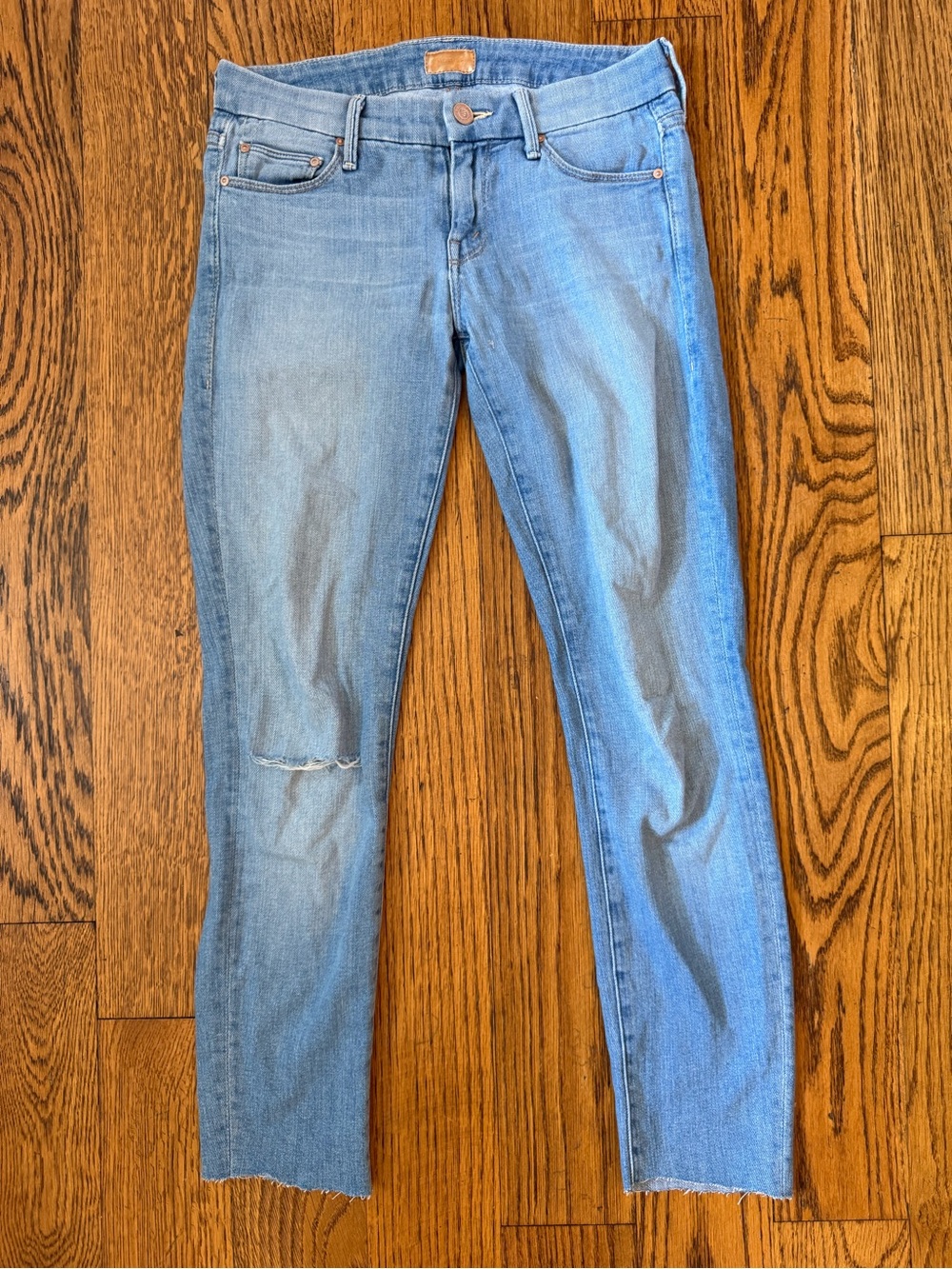 MOTHER The Looker Skinny Jeans Hearts at Risk Light Blue Distressed Fray 25